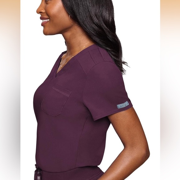 Med Couture Touch 1-Pocket STRETCH Tuck In V-Neck Scrub Top in Wine Burgundy - Picture 2 of 10